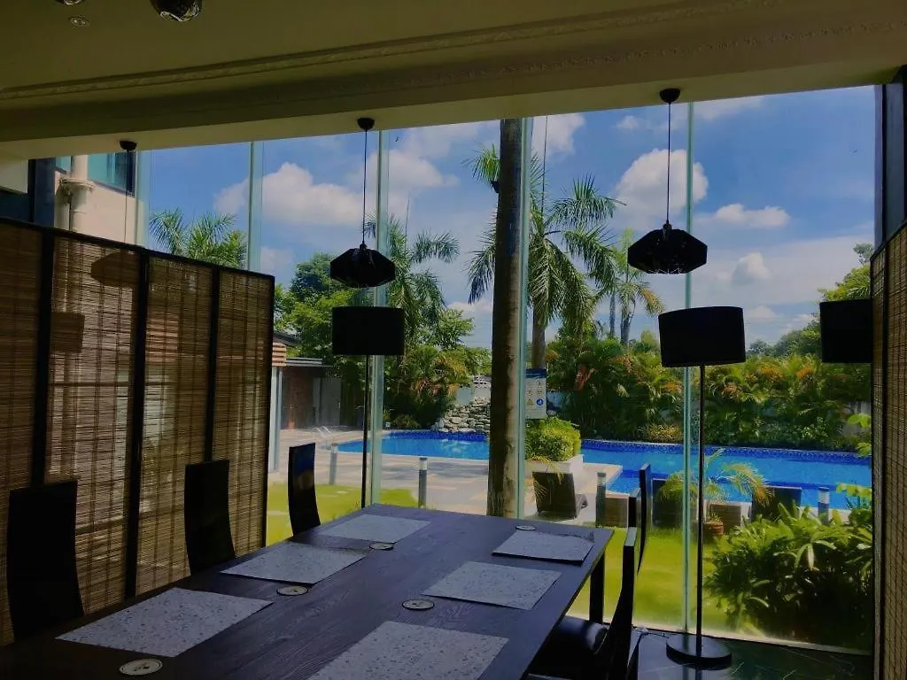 Sunday Hevea Hotel And Resort Angeles