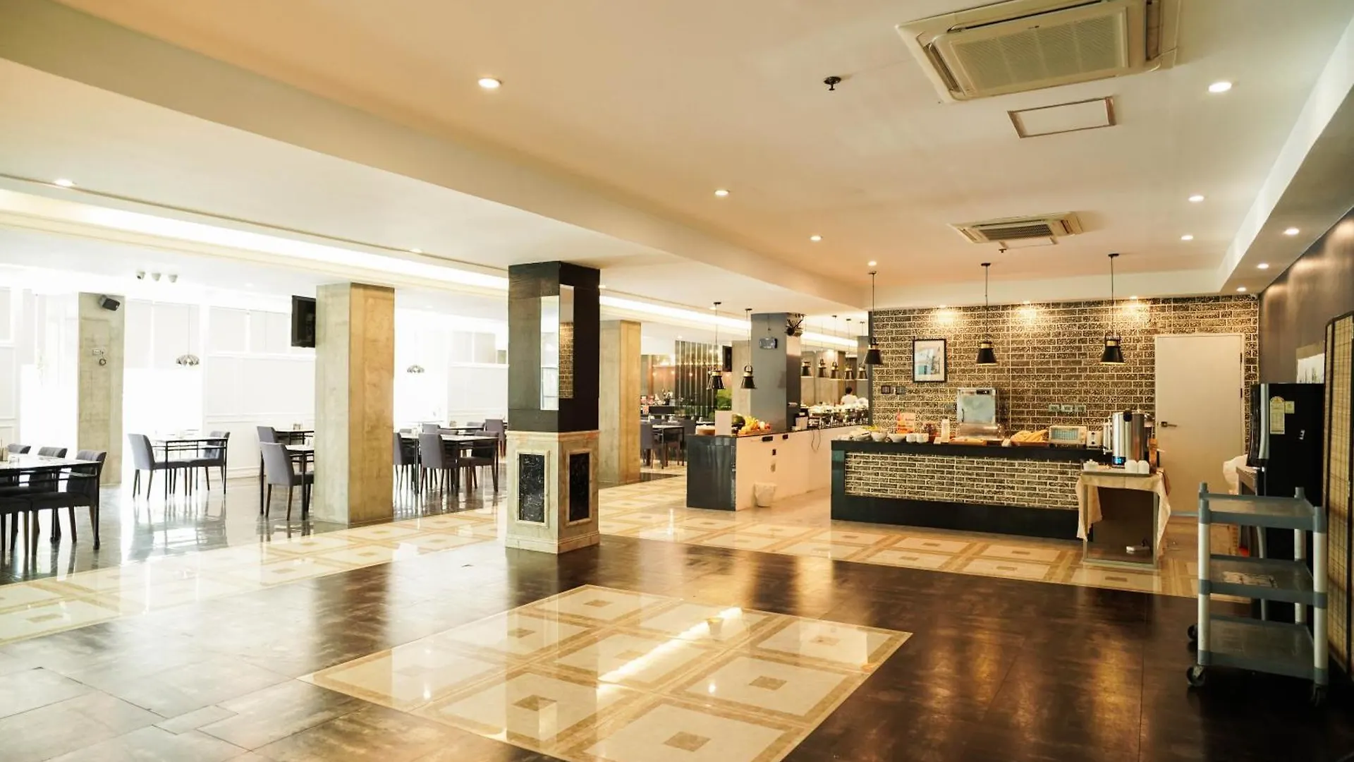 Sunday Hevea Hotel And Resort Angeles
