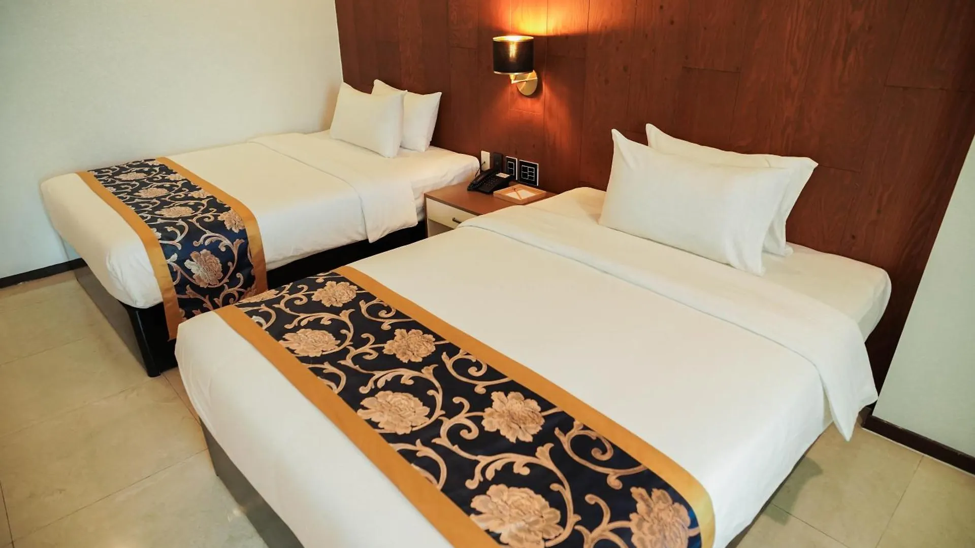 Sunday Hevea Hotel And Resort Angeles 3*,  Philippines