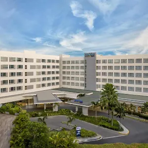 Park By Radisson Clark **** Angeles