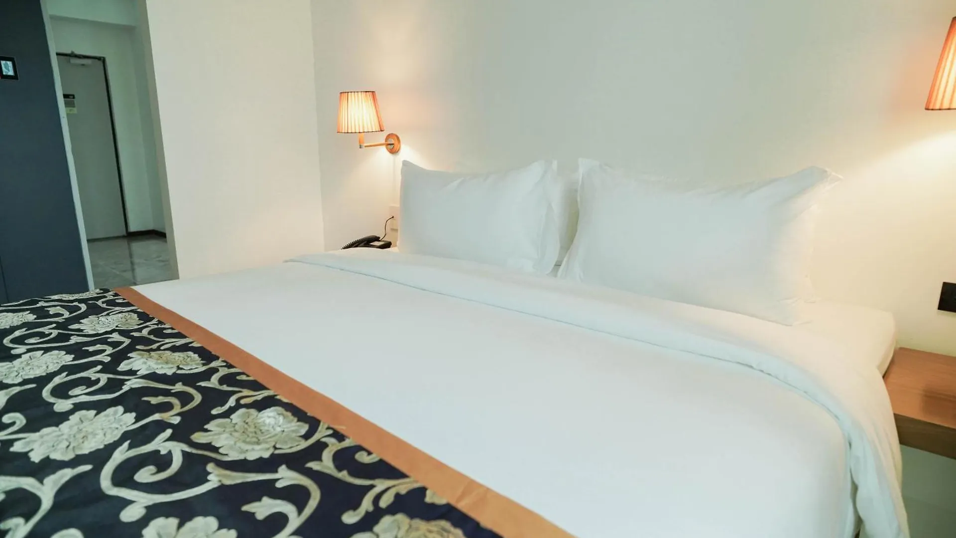 Sunday Hevea Hotel And Resort Angeles
