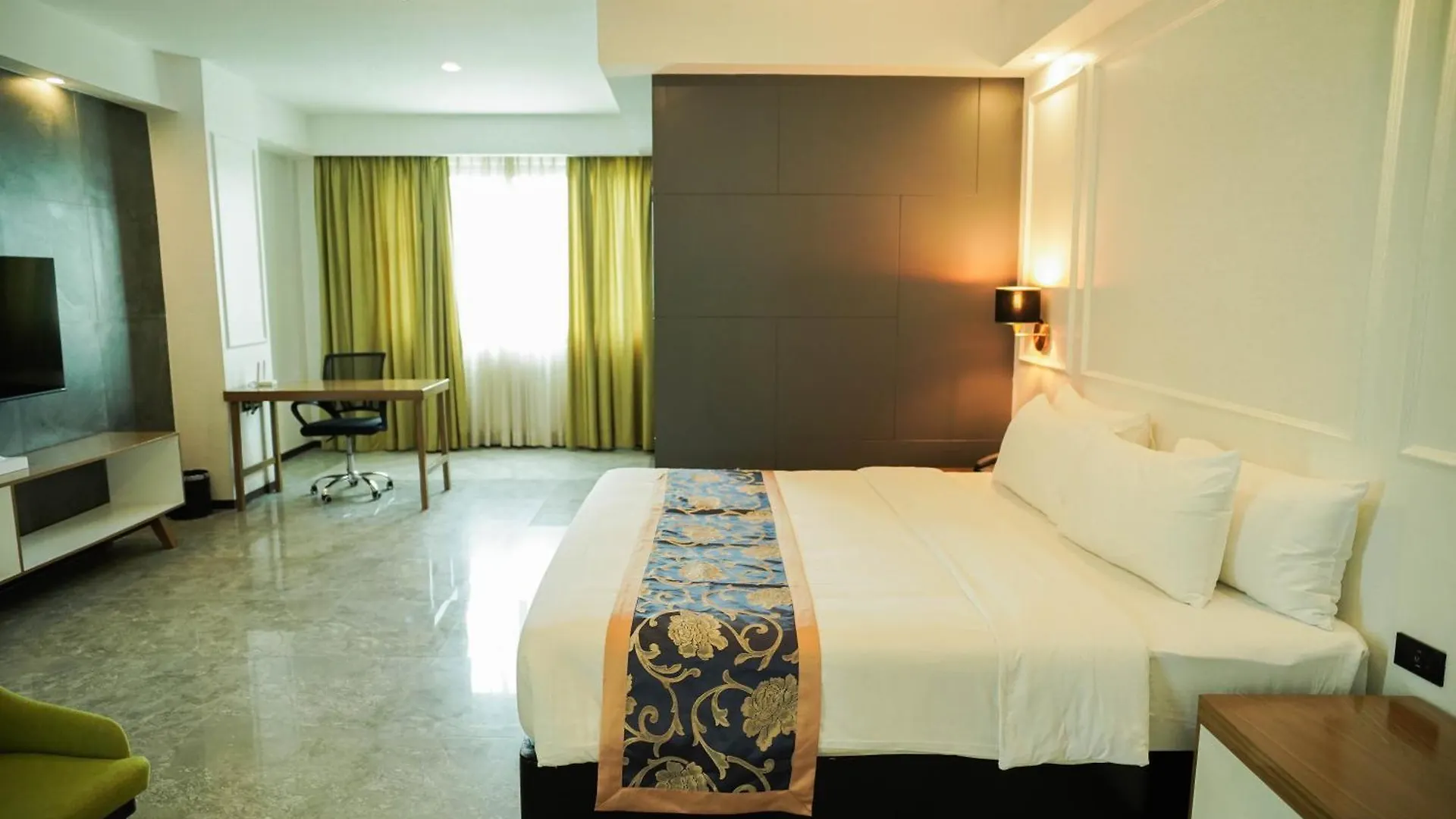 Sunday Hevea Hotel And Resort Angeles Philippines